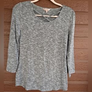 🖖 Juicy Couture 🖖 criss cross 3/4 sleeve embellished top